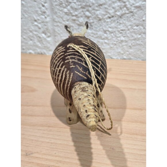 Hand Carved Gourd Wood Armadillo Hanging Ornament Maraca Shelf Decor Bora - Picture 2 of 8